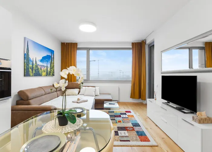 Skypark, Luxusny Apartman S Parkovanim Vo Vyske