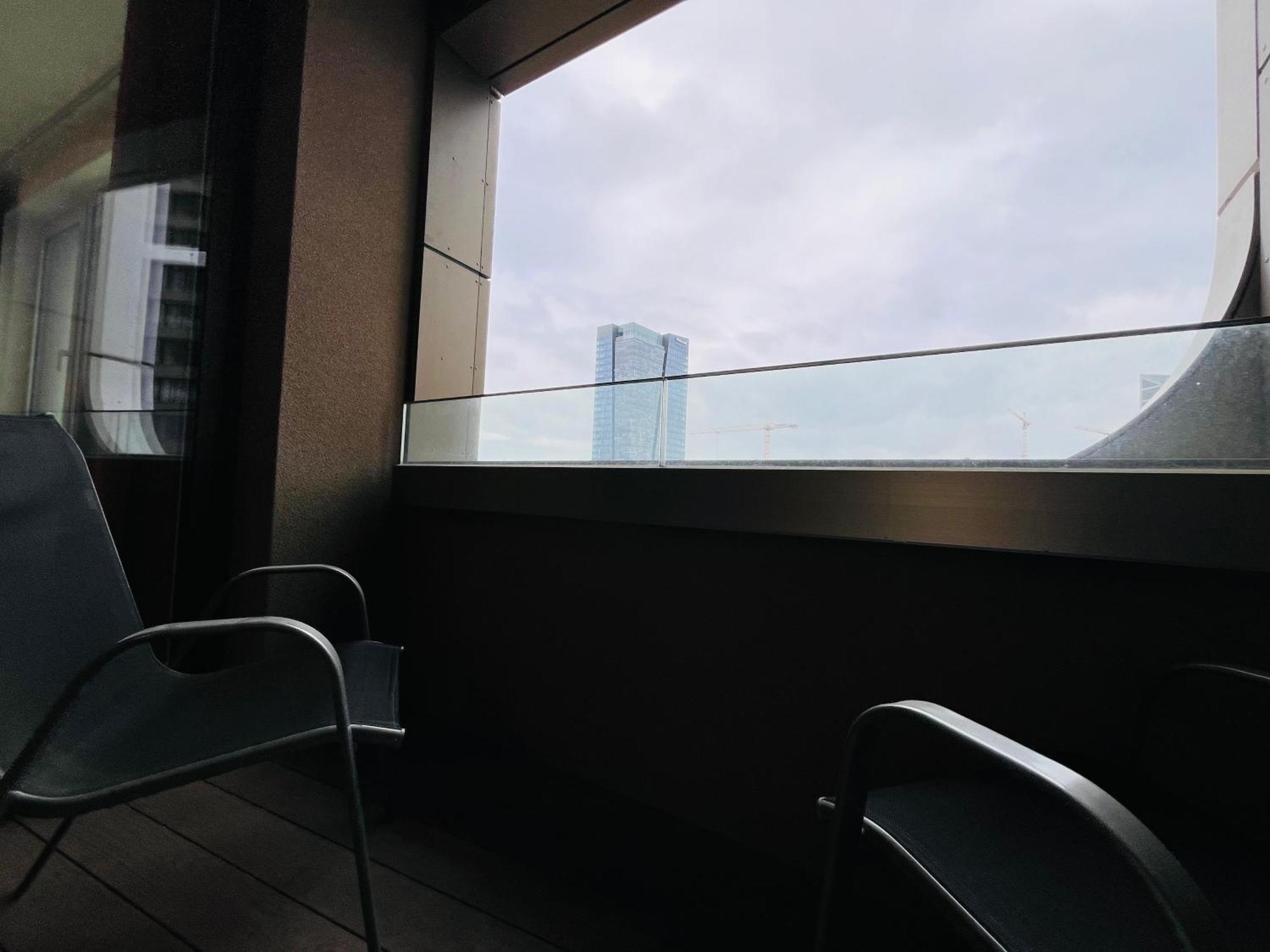 Skypark, Luxusny S Parkovanim Vo Vyske Apartmán *